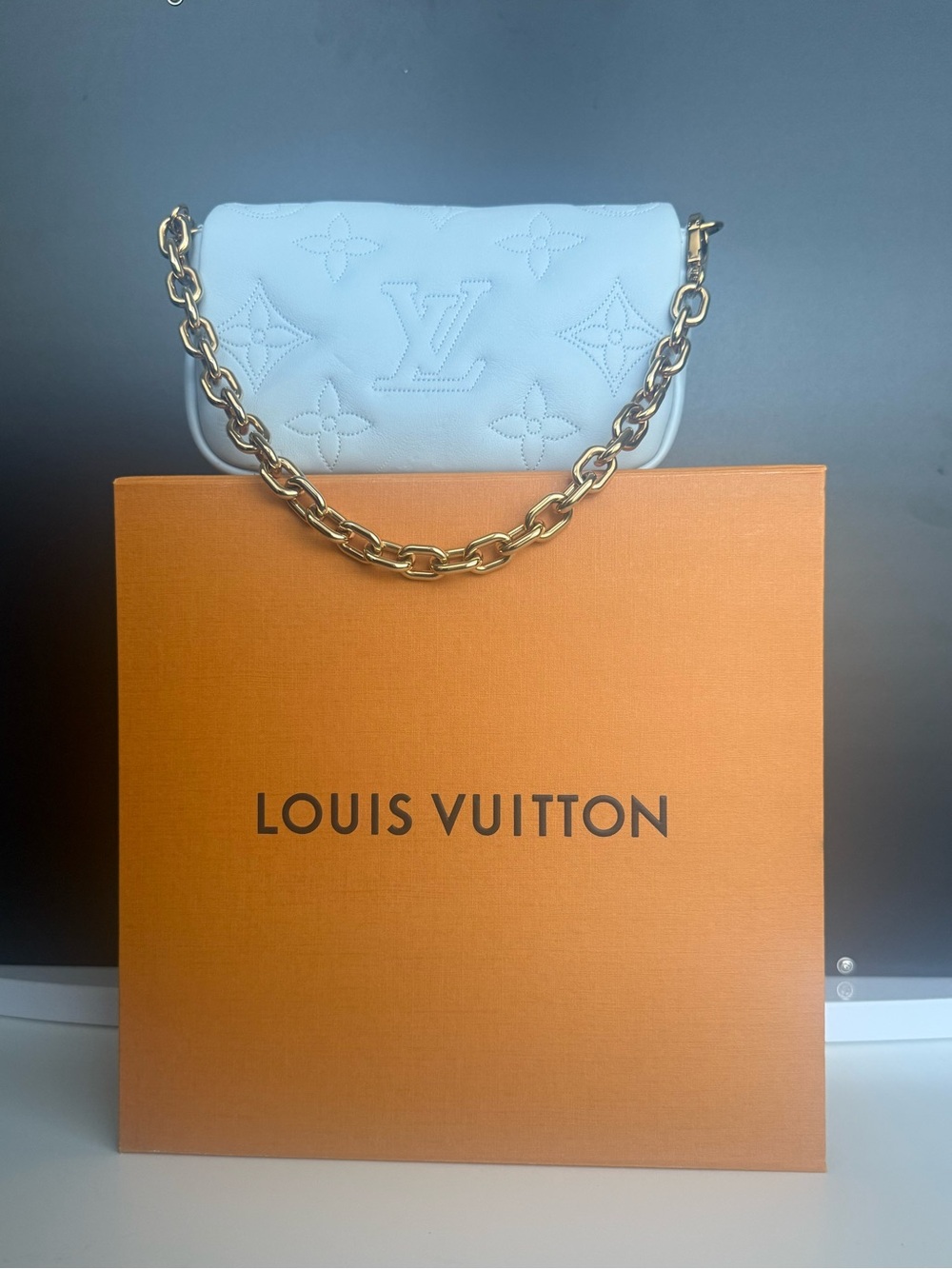 Louis Vuitton White Mini Shoulder Bag with Gold Chain